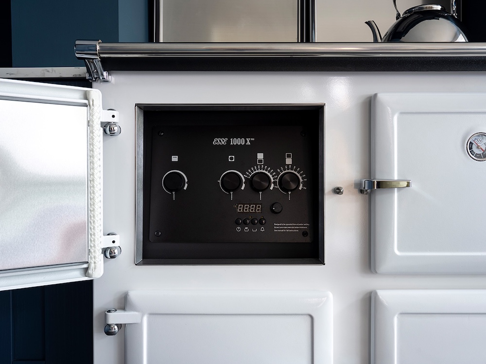 Foto Duurzaam koken met een klassiek fornuis FotoDuurzaam koken met een klassiek fornuis